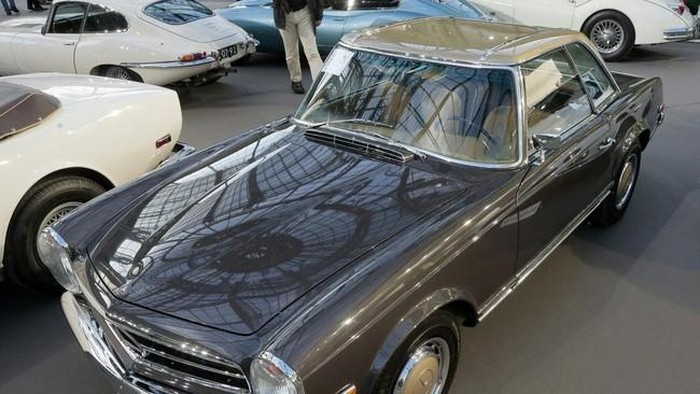 Mercedes-Benz