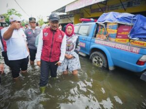 Kemensos Kucurkan Rp3,6 Miliar untuk Korban Banjir Semarang